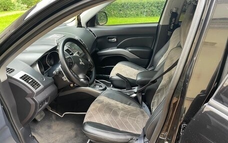 Mitsubishi Outlander III рестайлинг 3, 2008 год, 1 050 000 рублей, 6 фотография