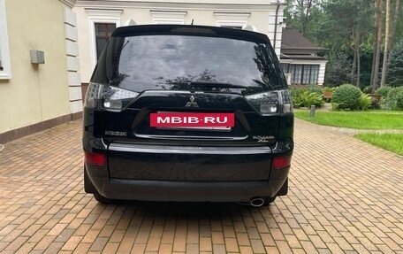 Mitsubishi Outlander III рестайлинг 3, 2008 год, 1 050 000 рублей, 20 фотография