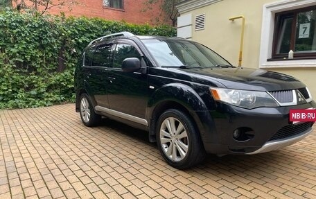 Mitsubishi Outlander III рестайлинг 3, 2008 год, 1 050 000 рублей, 26 фотография
