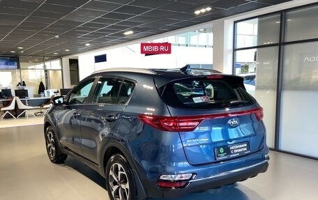 KIA Sportage IV рестайлинг, 2019 год, 2 450 000 рублей, 5 фотография