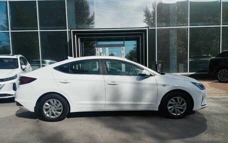 Hyundai Elantra VI рестайлинг, 2020 год, 1 850 000 рублей, 8 фотография