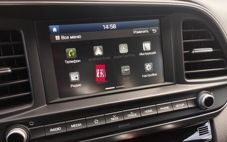 Hyundai Elantra VI рестайлинг, 2020 год, 1 850 000 рублей, 12 фотография