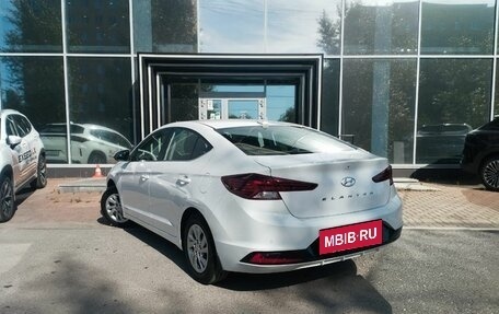 Hyundai Elantra VI рестайлинг, 2020 год, 1 850 000 рублей, 4 фотография