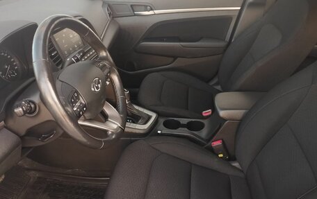 Hyundai Elantra VI рестайлинг, 2020 год, 1 850 000 рублей, 19 фотография