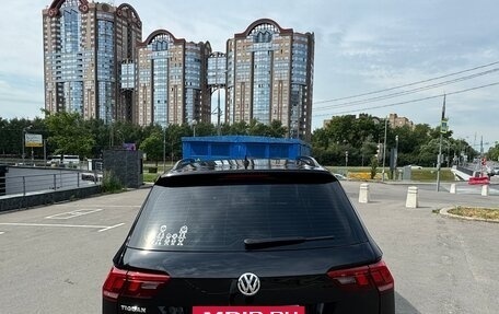Volkswagen Tiguan II, 2020 год, 2 700 000 рублей, 3 фотография