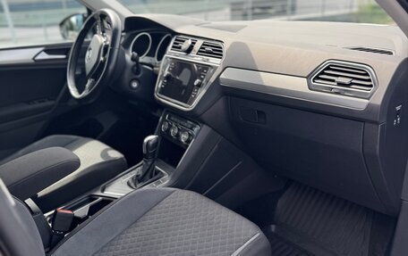 Volkswagen Tiguan II, 2020 год, 2 700 000 рублей, 9 фотография