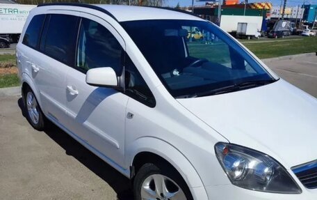 Opel Zafira B, 2012 год, 1 300 000 рублей, 3 фотография