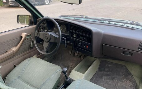 Opel Ascona C, 1983 год, 280 000 рублей, 7 фотография