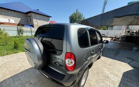 Chevrolet Niva I рестайлинг, 2014 год, 650 000 рублей, 5 фотография