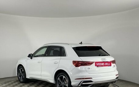 Audi Q3, 2024 год, 3 690 000 рублей, 6 фотография