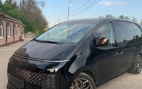 Hyundai Staria, 2021 год, 3 970 000 рублей, 1 фотография