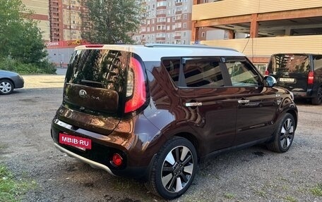 KIA Soul II рестайлинг, 2017 год, 1 830 000 рублей, 4 фотография