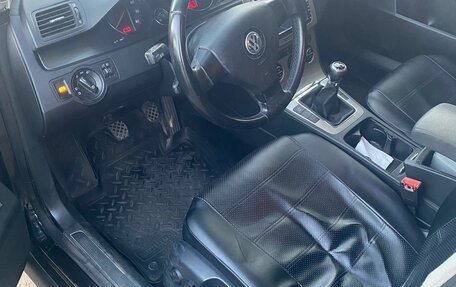 Volkswagen Passat B6, 2006 год, 730 000 рублей, 9 фотография