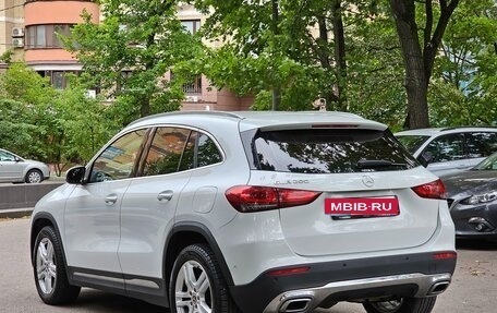 Mercedes-Benz GLA, 2020 год, 3 300 000 рублей, 5 фотография