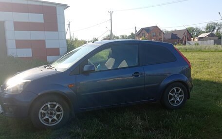 Ford Fiesta, 2007 год, 230 000 рублей, 2 фотография