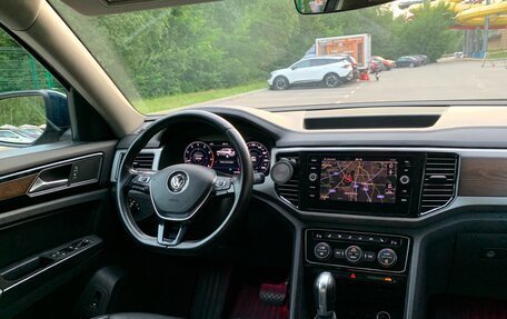 Volkswagen Teramont I, 2018 год, 3 200 000 рублей, 3 фотография