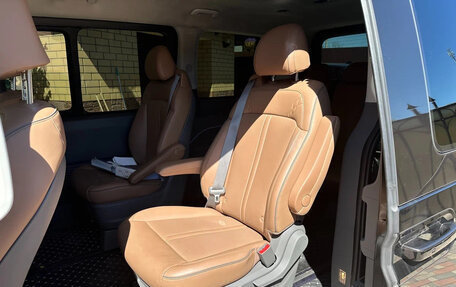 Hyundai Staria, 2021 год, 3 970 000 рублей, 9 фотография
