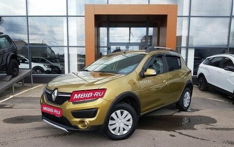 Renault Sandero II рестайлинг, 2015 год, 949 000 рублей, 1 фотография
