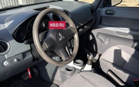 Mitsubishi Colt VI рестайлинг, 2005 год, 410 000 рублей, 8 фотография