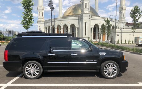 Cadillac Escalade III, 2011 год, 3 000 000 рублей, 4 фотография