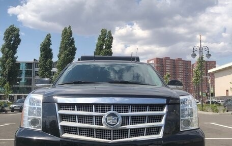Cadillac Escalade III, 2011 год, 3 000 000 рублей, 2 фотография