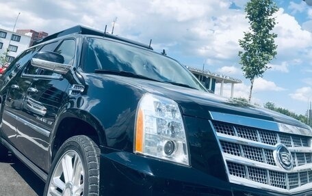 Cadillac Escalade III, 2011 год, 3 000 000 рублей, 3 фотография