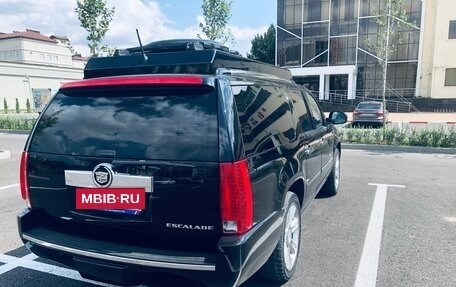 Cadillac Escalade III, 2011 год, 3 000 000 рублей, 15 фотография