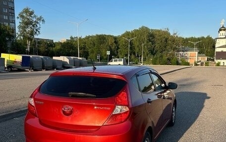 Hyundai Solaris II рестайлинг, 2011 год, 530 000 рублей, 5 фотография