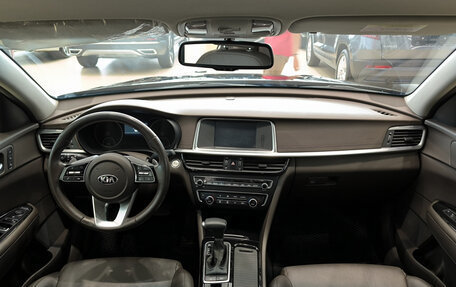KIA Optima IV, 2018 год, 1 850 000 рублей, 14 фотография