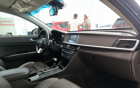 KIA Optima IV, 2018 год, 1 850 000 рублей, 11 фотография