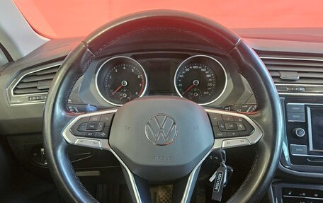 Volkswagen Tiguan II, 2021 год, 2 185 000 рублей, 10 фотография