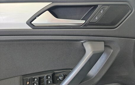 Volkswagen Tiguan II, 2021 год, 2 185 000 рублей, 17 фотография