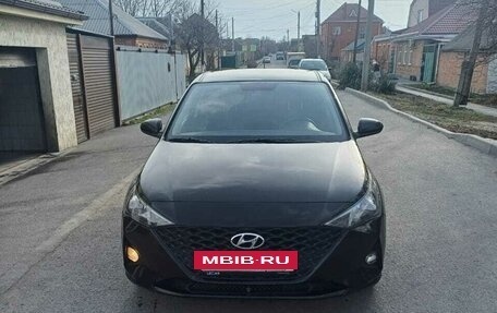 Hyundai Solaris II рестайлинг, 2021 год, 1 530 000 рублей, 4 фотография