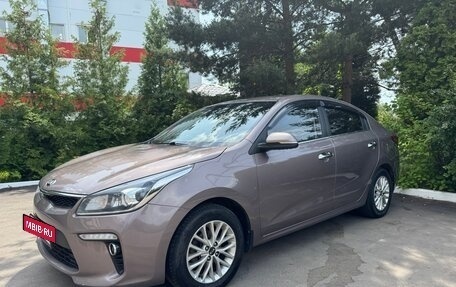 KIA Rio IV, 2019 год, 1 300 000 рублей, 3 фотография