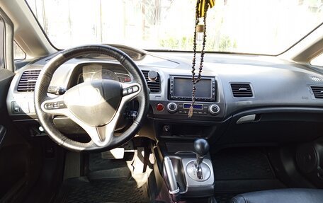 Honda Civic VIII, 2009 год, 800 000 рублей, 3 фотография