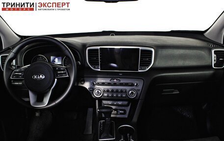 KIA Sportage IV рестайлинг, 2021 год, 2 637 000 рублей, 10 фотография