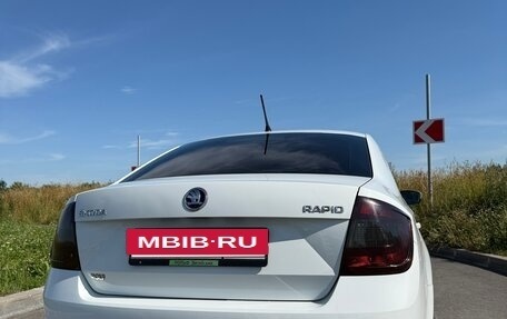 Skoda Rapid I, 2014 год, 1 400 000 рублей, 9 фотография