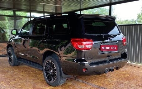 Toyota Sequoia II рестайлинг, 2008 год, 2 750 000 рублей, 2 фотография