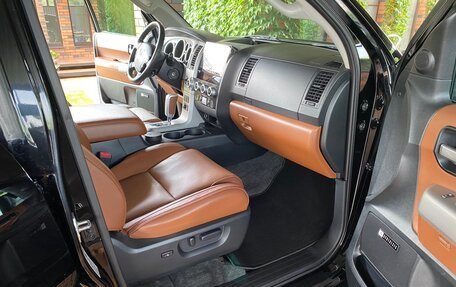 Toyota Sequoia II рестайлинг, 2008 год, 2 750 000 рублей, 8 фотография