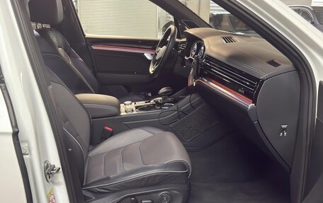 Volkswagen Touareg III, 2021 год, 9 200 000 рублей, 16 фотография