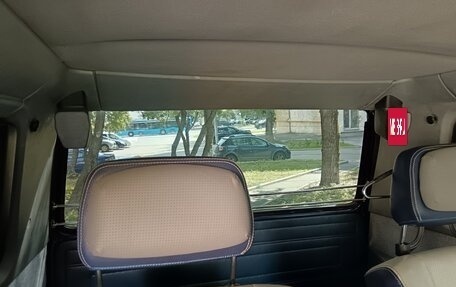 Volkswagen Caravelle T3, 1988 год, 2 500 000 рублей, 28 фотография