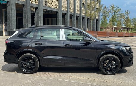 Volkswagen Tiguan, 2025 год, 4 350 000 рублей, 8 фотография