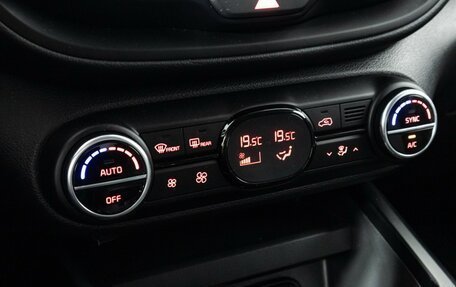 KIA Soul III, 2022 год, 2 391 000 рублей, 17 фотография