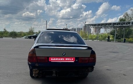 BMW 5 серия, 1990 год, 310 000 рублей, 3 фотография