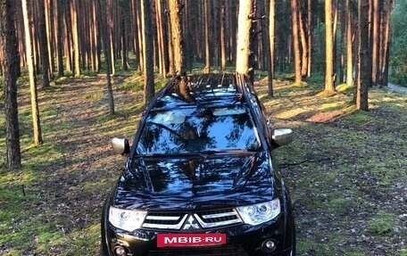 Mitsubishi Pajero Sport II рестайлинг, 2015 год, 2 600 000 рублей, 24 фотография