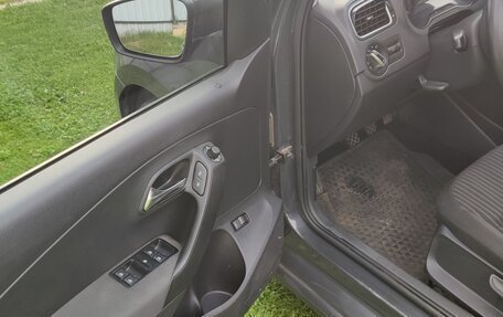 Volkswagen Polo VI (EU Market), 2012 год, 680 000 рублей, 8 фотография