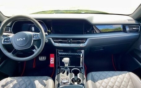 KIA Mohave I, 2022 год, 6 000 000 рублей, 3 фотография