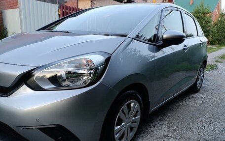 Honda Fit, 2020 год, 1 520 000 рублей, 3 фотография