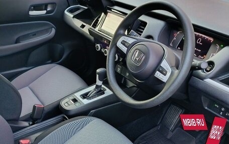 Honda Fit, 2020 год, 1 520 000 рублей, 12 фотография