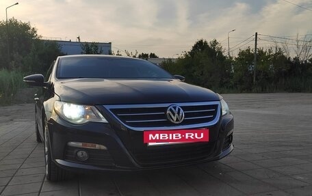 Volkswagen Passat CC I рестайлинг, 2011 год, 1 090 000 рублей, 2 фотография
